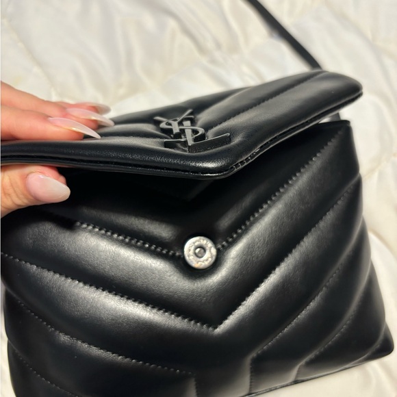 SOLD …. Saint Laurent Loulou toy - Picture 5 of 8